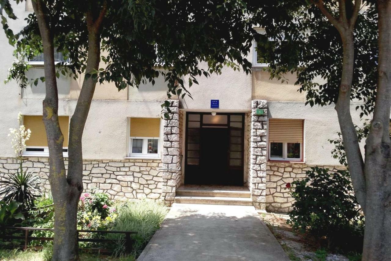 Apartment Romina Pula Ngoại thất bức ảnh